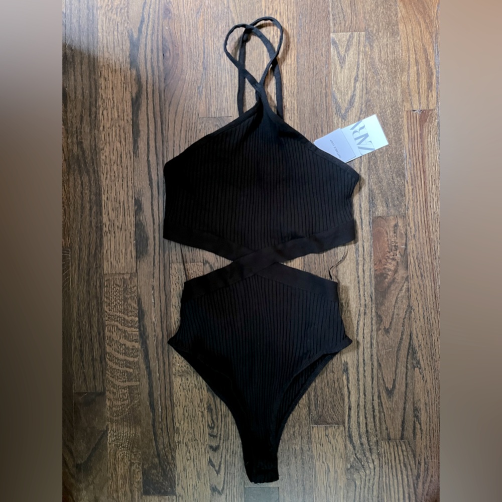 NWT Zara cut out bodysuit black